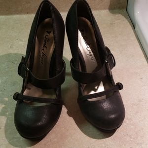 Sarah Jayne Black 4 inch heels